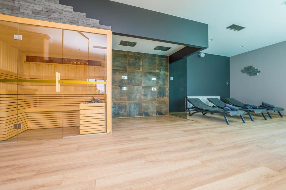 Hotel Delfin Lanterna Tar-Vabriga 외부 사진
