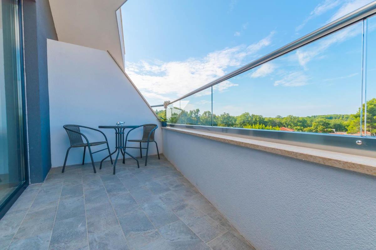 Hotel Delfin Lanterna Tar-Vabriga 외부 사진