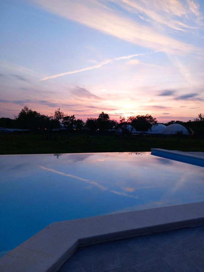 Hotel Delfin Lanterna Tar-Vabriga 외부 사진