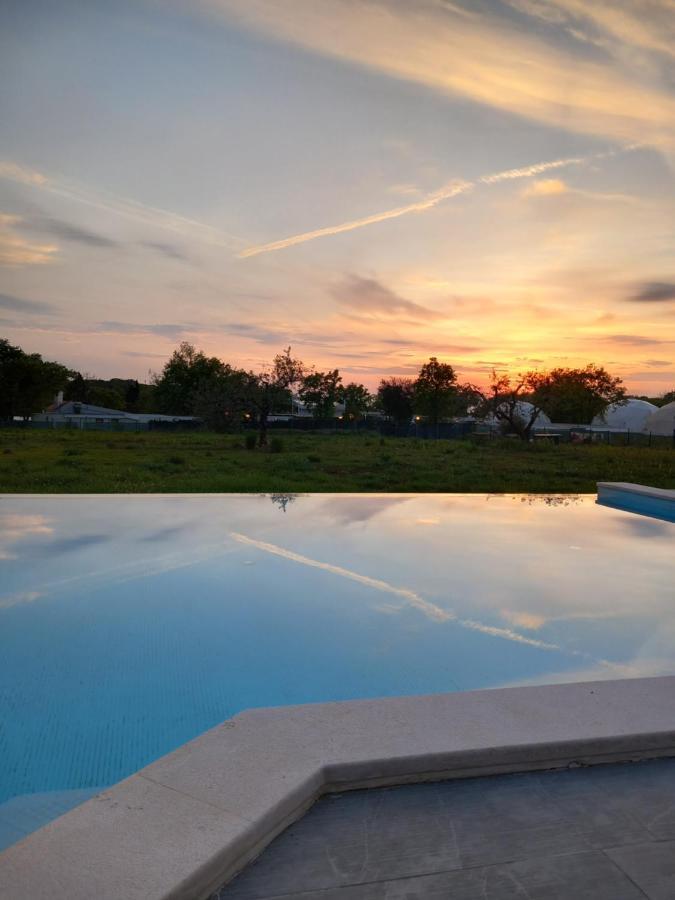Hotel Delfin Lanterna Tar-Vabriga 외부 사진